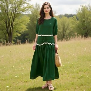 Contrast Essence Two-Piece Set